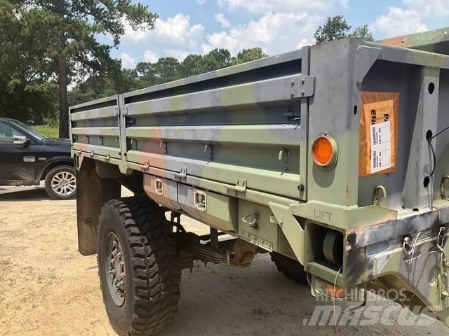 Oshkosh M1082 Bouw - Overige