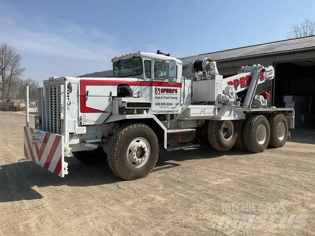 Oshkosh M911 Sleepwagens