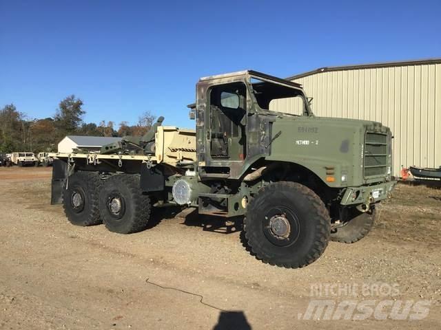 Oshkosh MTVR Bakwagens met gesloten opbouw