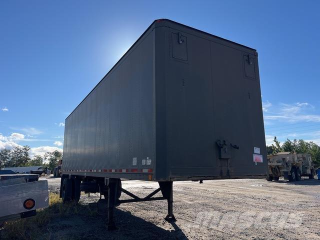 Oshkosh V1301 Gesloten opbouw trailers