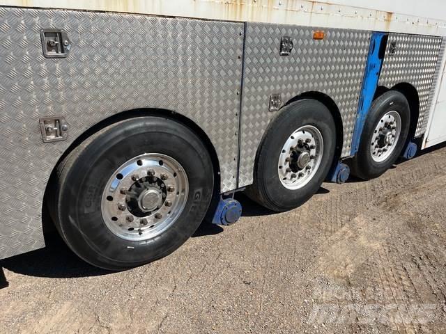 Peki  Gesloten opbouw trailers