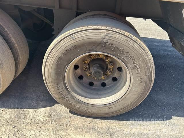 Peki  Gesloten opbouw trailers