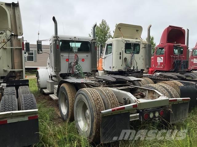 Peterbilt  Trekkers