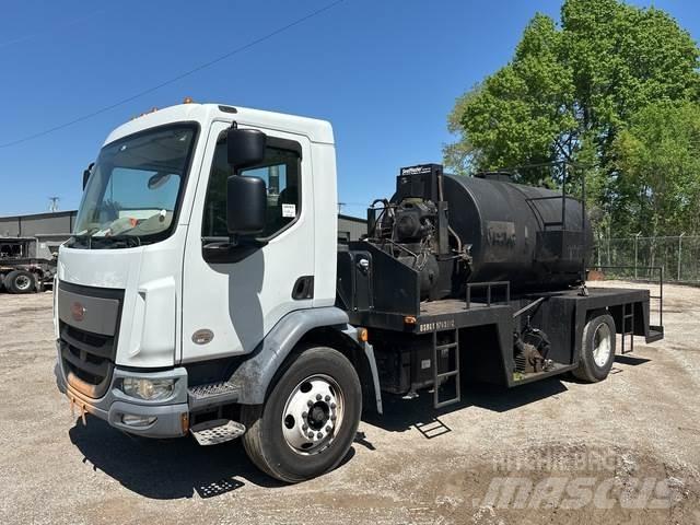 Peterbilt 220 Anders