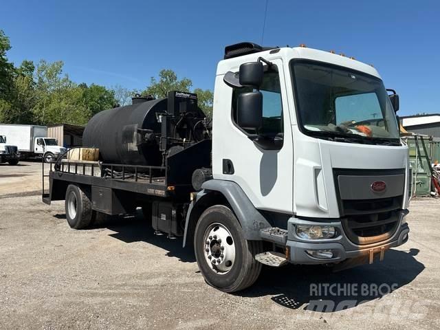Peterbilt 220 Anders
