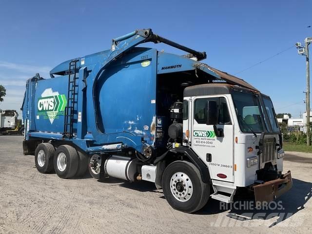 Peterbilt 320 Vuilniswagens