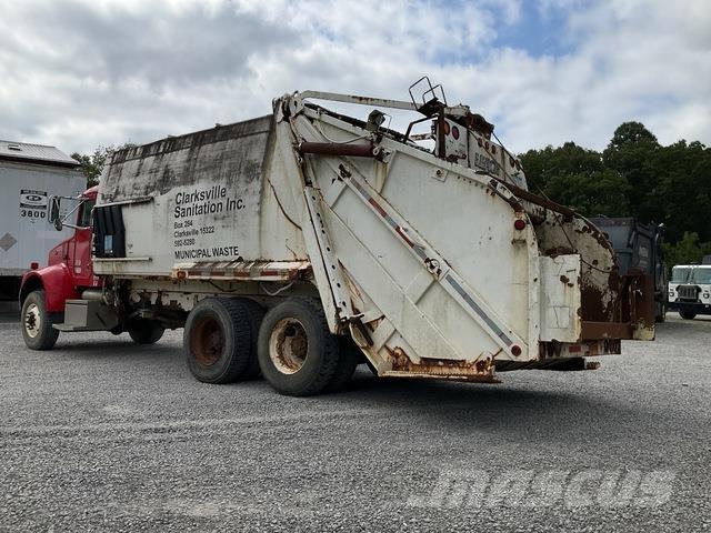 Peterbilt 330 Vuilniswagens