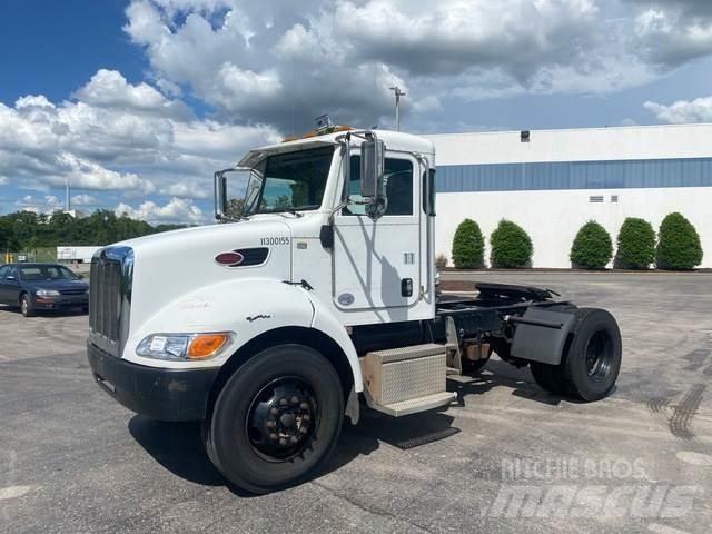Peterbilt 337 Trekkers