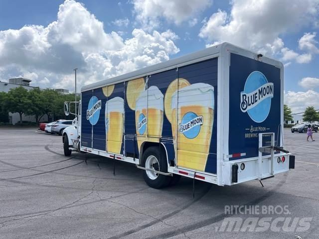 Peterbilt 337 Drankenwagen