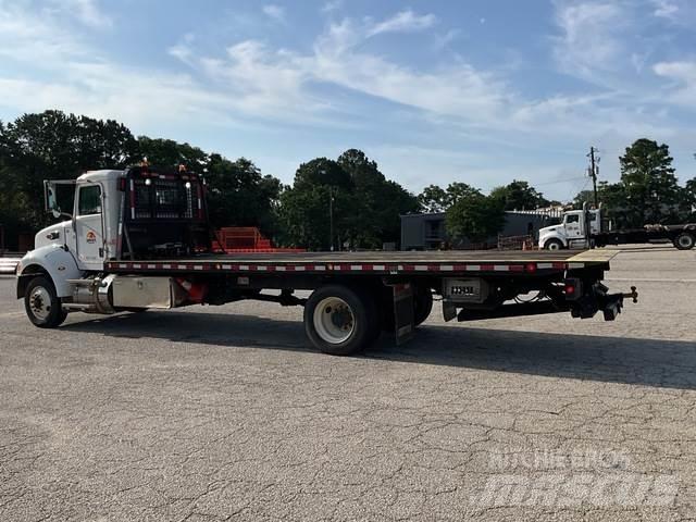 Peterbilt 337 Sleepwagens