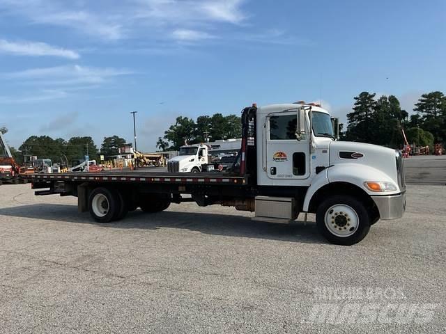 Peterbilt 337 Sleepwagens