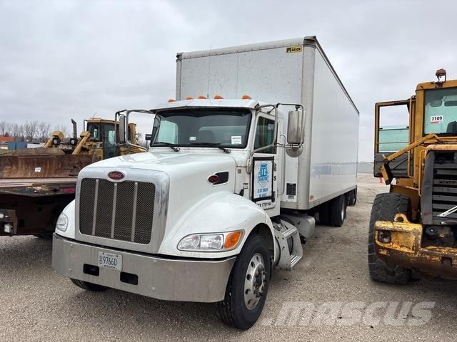 Peterbilt 337 Bakwagens met gesloten opbouw