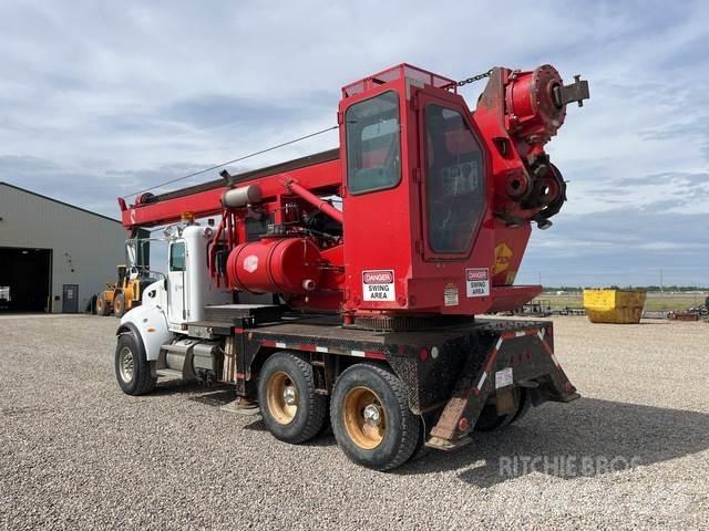 Peterbilt 340 Mobiele Boorinstallatie