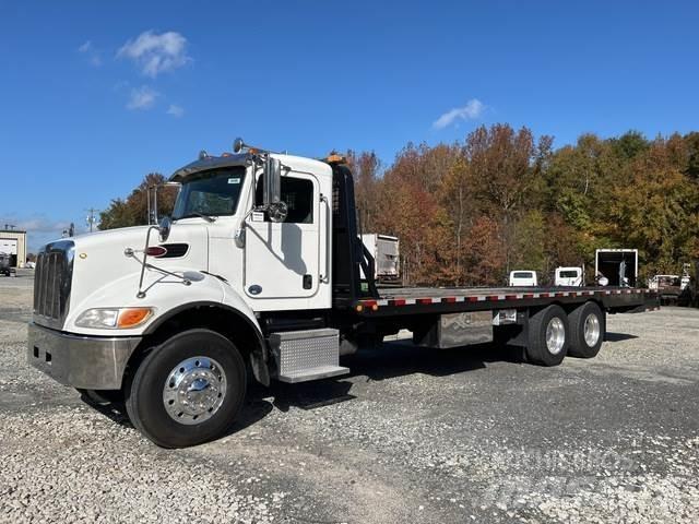 Peterbilt 348 Sleepwagens