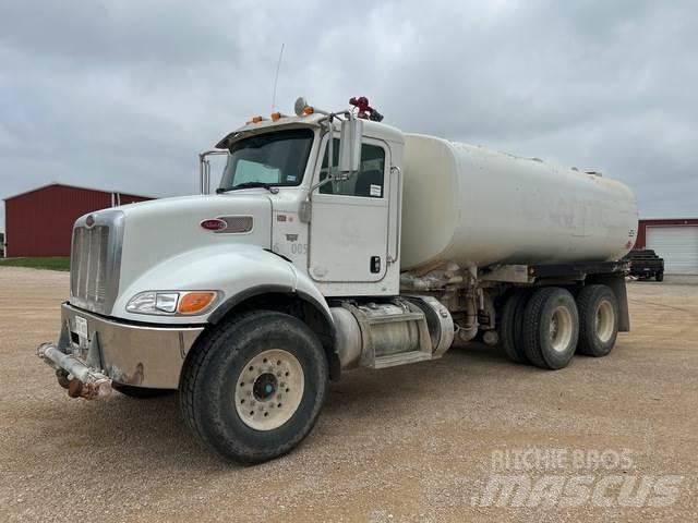 Peterbilt 348 Water tankwagens