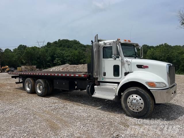 Peterbilt 348 Sleepwagens