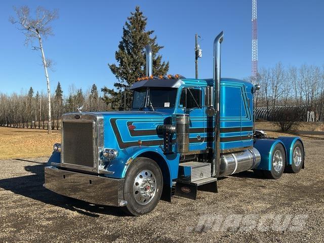 Peterbilt 358 Trekkers