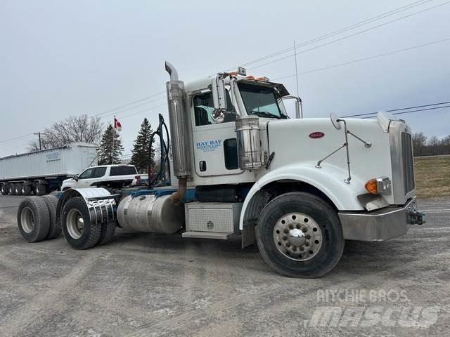 Peterbilt 367 Trekkers