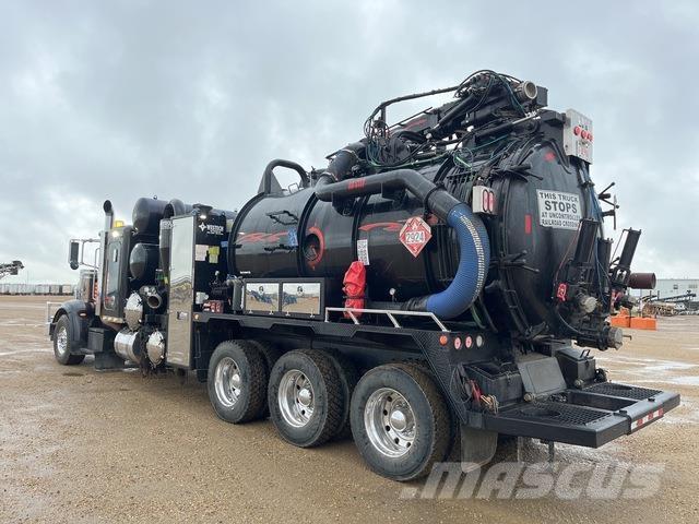 Peterbilt 367 Rupsgraafmachines