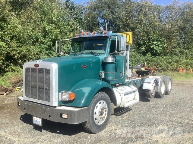 Peterbilt 367 Trekkers