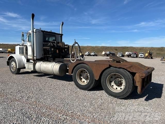 Peterbilt 378 Trekkers