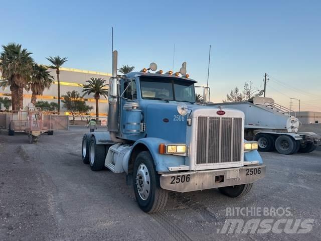 Peterbilt 378 Trekkers