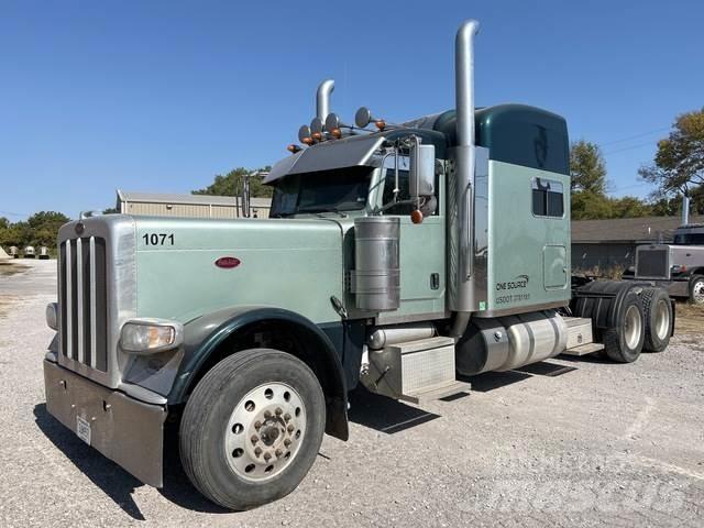 Peterbilt 379 Trekkers