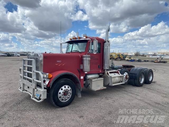 Peterbilt 379 Trekkers