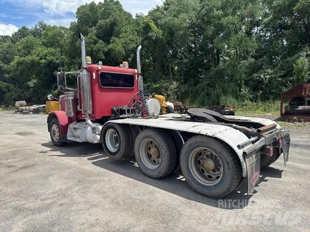 Peterbilt 379 Trekkers
