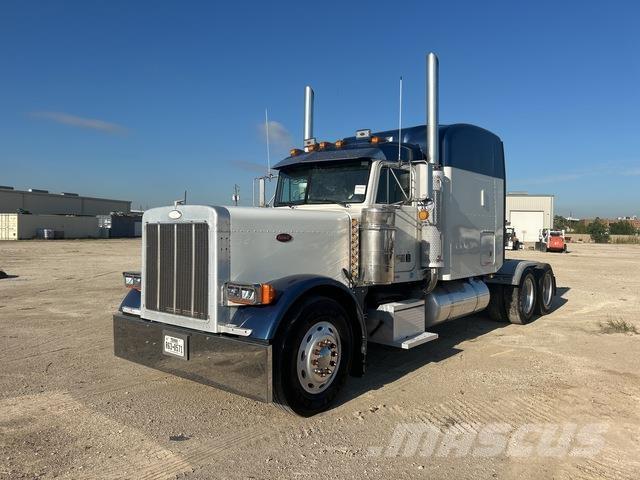 Peterbilt 379 Trekkers