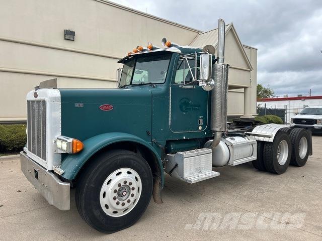Peterbilt 379 Trekkers
