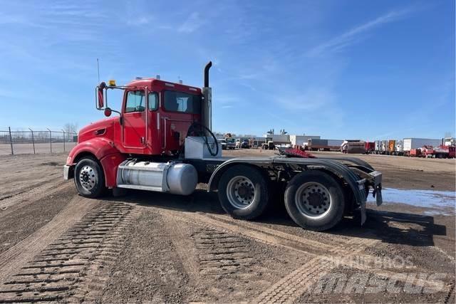 Peterbilt 386 Trekkers