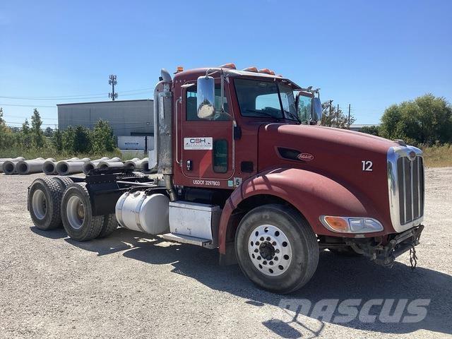 Peterbilt 386 Trekkers