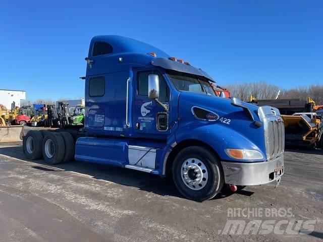Peterbilt 387 Trekkers
