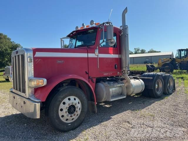 Peterbilt 388 Trekkers