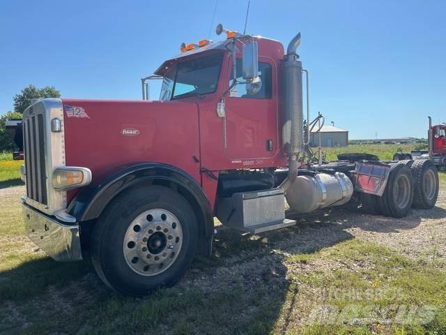 Peterbilt 388 Trekkers