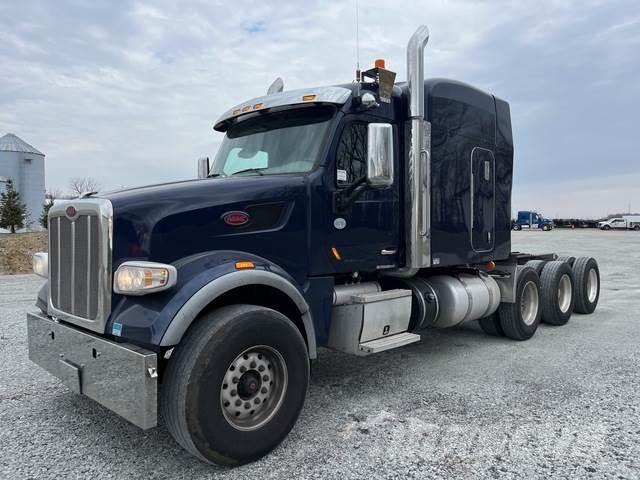 Peterbilt 567 Trekkers