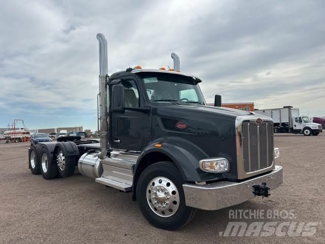 Peterbilt 567 Trekkers