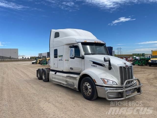 Peterbilt 579 Trekkers