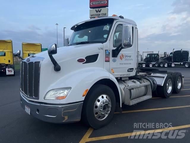 Peterbilt 579 Trekkers