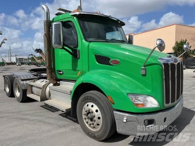 Peterbilt 579 Trekkers