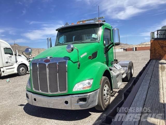 Peterbilt 579 Trekkers