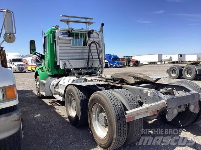 Peterbilt 579 Trekkers