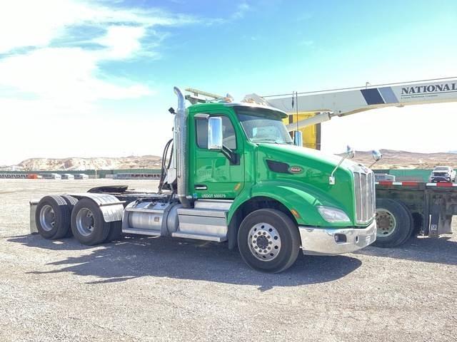 Peterbilt 579 Trekkers
