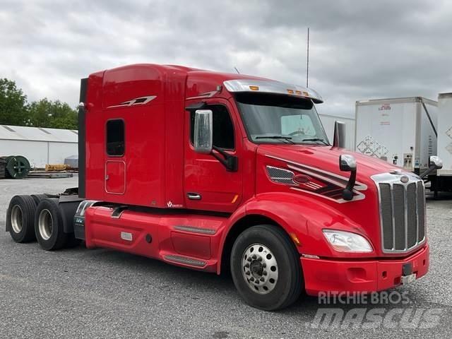 Peterbilt 579 Trekkers