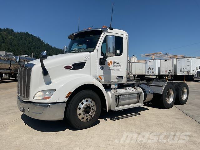 Peterbilt 579 Trekkers