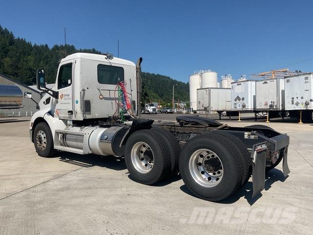 Peterbilt 579 Trekkers