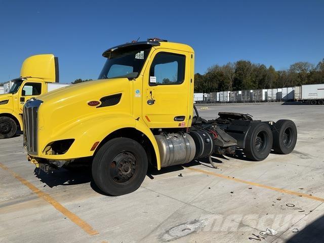 Peterbilt 579 Trekkers