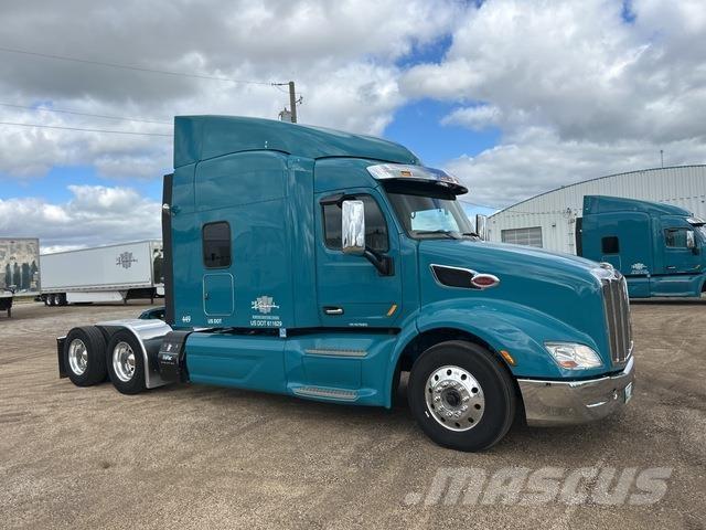 Peterbilt 579 Trekkers
