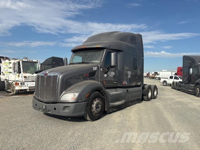 Peterbilt 579 Trekkers